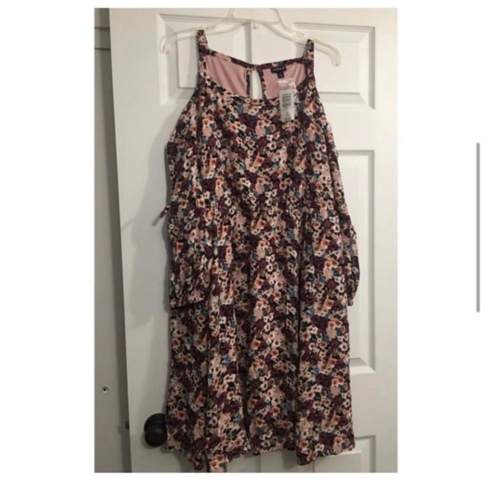 TORRID Ditsy Floral Open Sleeve Dress - Picture 4 of 7